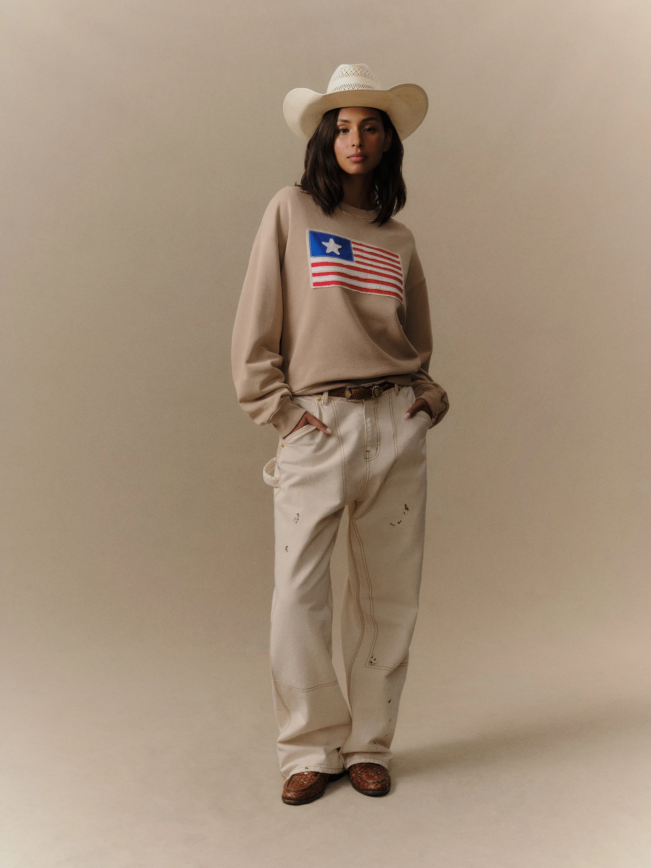 1 Star Crewneck (Desert Tan) - Image 2