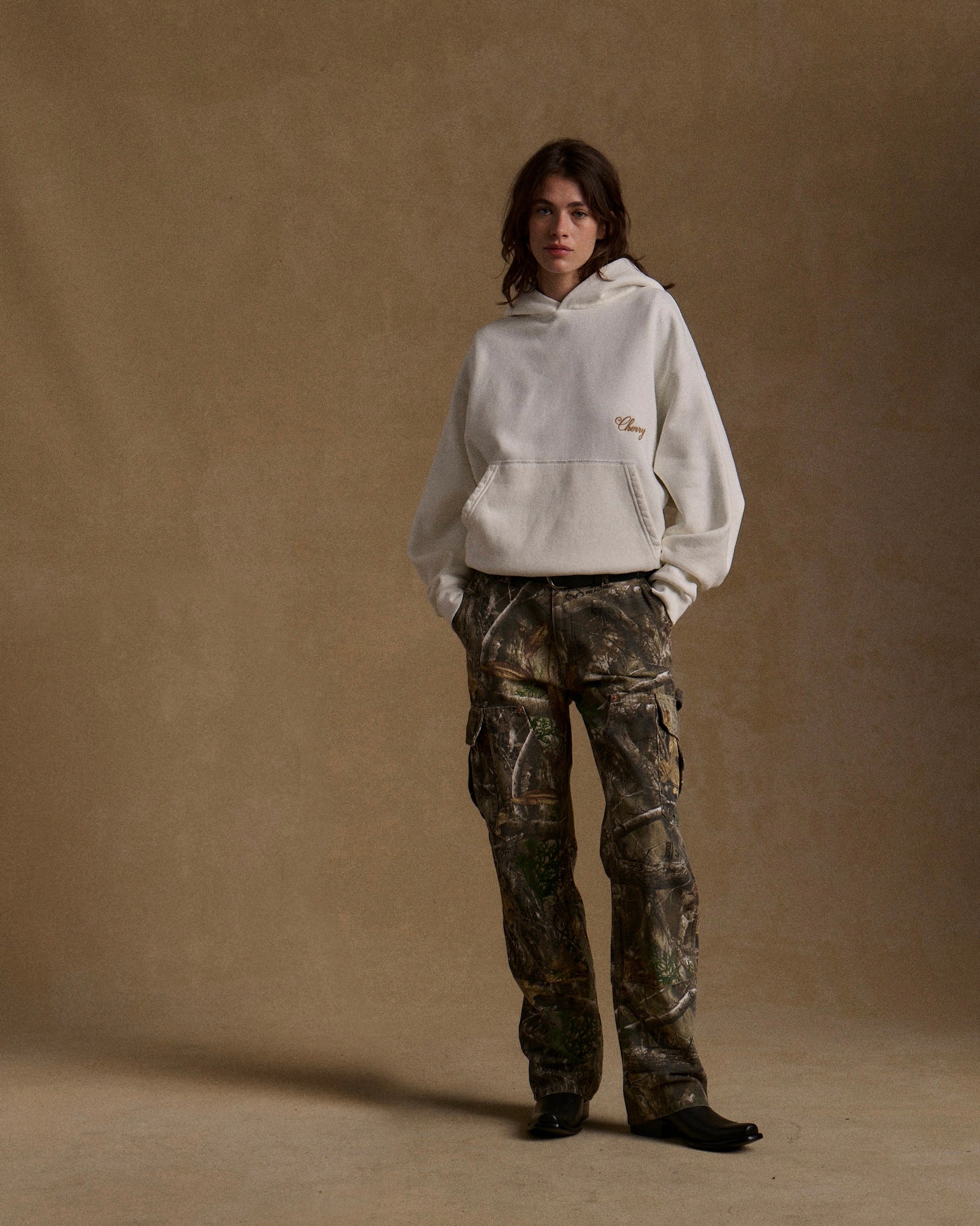 American Classic Hoodie (White) - Image 4