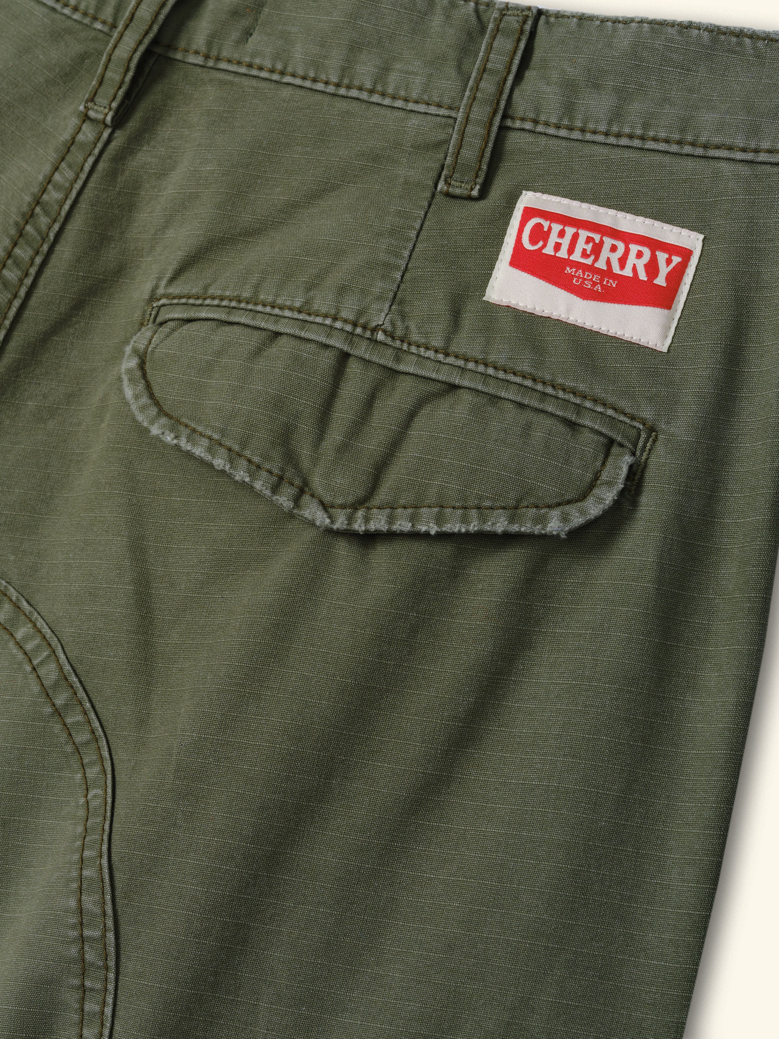 Wide Leg Cargo Shorts (Army Green) - Image 7